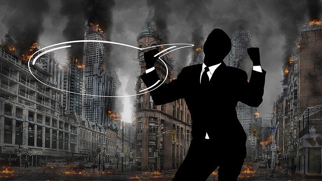 homem arrogante, se vangloriando.
característica de ausência da virtude da Humildade.